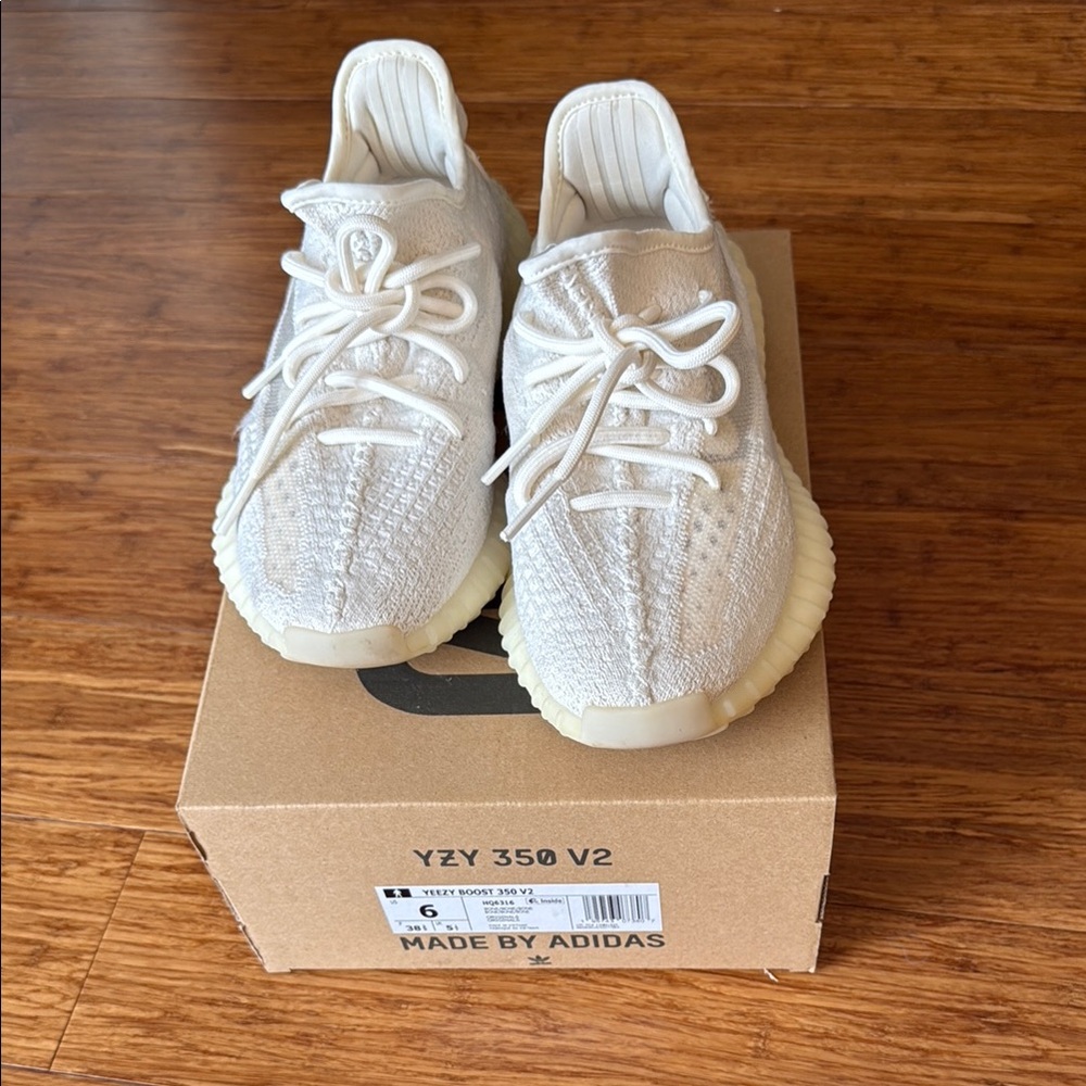Adidas Yeezy Boost 350 V2 Cream White Sneakers
